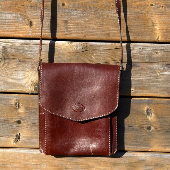the trend Handbags - The Trend vintage Brown Leather Crossbody Bag with Silver Buckle